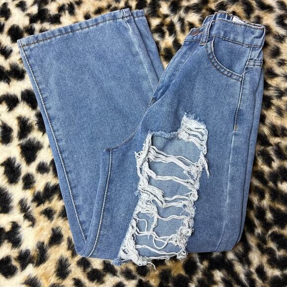 SHEIN Distressed Straight Leg Jeans Girls 10-11y - Picture 1 of 7